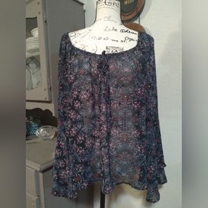 Women's blouse size XL